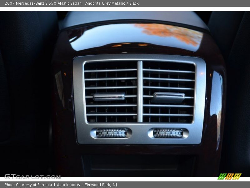 Andorite Grey Metallic / Black 2007 Mercedes-Benz S 550 4Matic Sedan