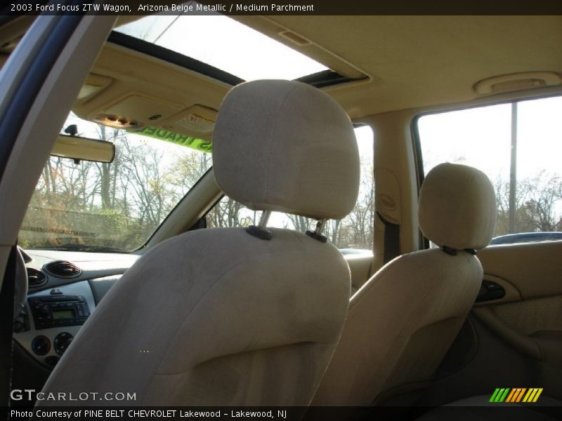 Arizona Beige Metallic / Medium Parchment 2003 Ford Focus ZTW Wagon