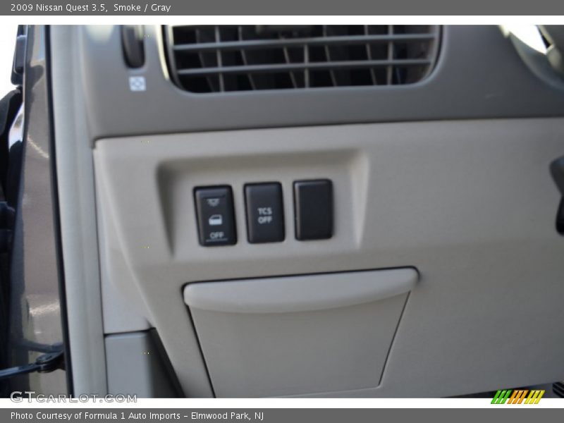 Smoke / Gray 2009 Nissan Quest 3.5