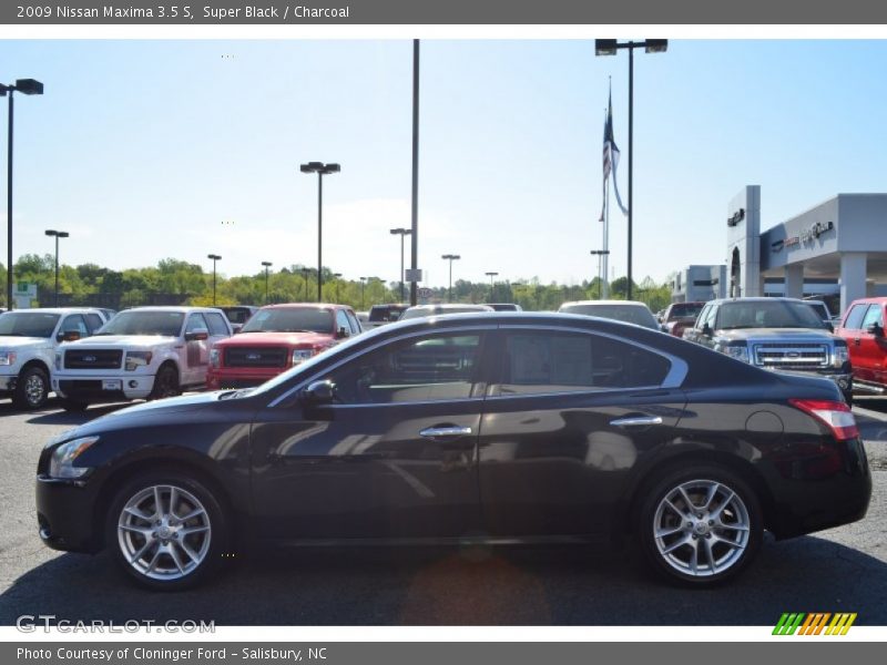 Super Black / Charcoal 2009 Nissan Maxima 3.5 S