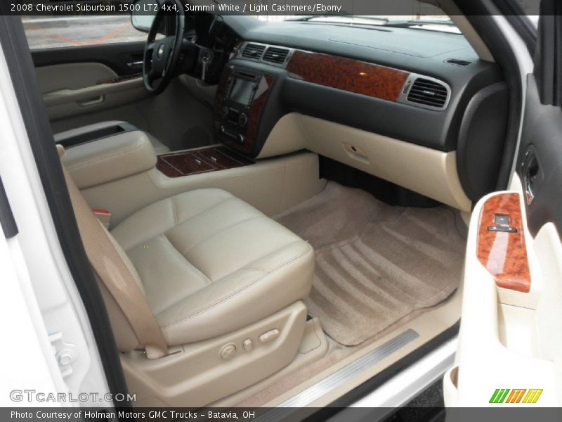 Dashboard of 2008 Suburban 1500 LTZ 4x4