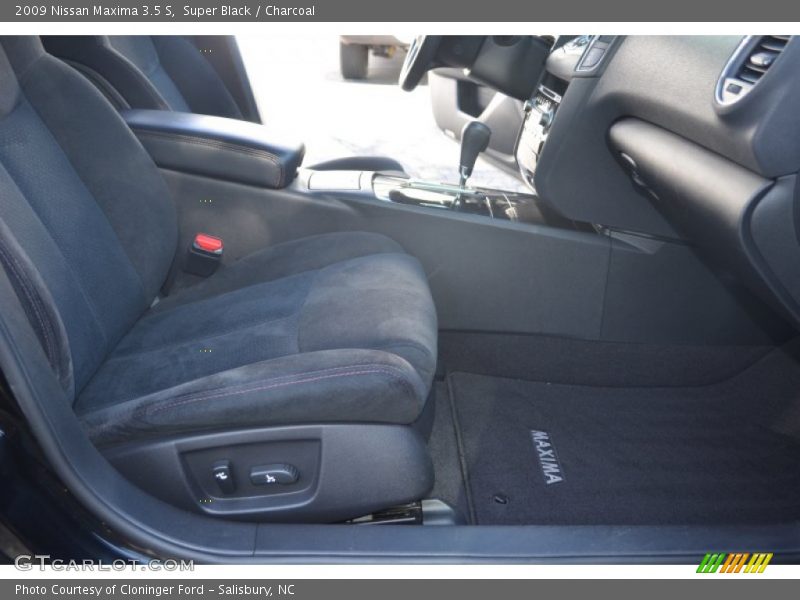 Super Black / Charcoal 2009 Nissan Maxima 3.5 S