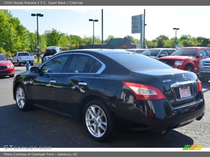 Super Black / Charcoal 2009 Nissan Maxima 3.5 S