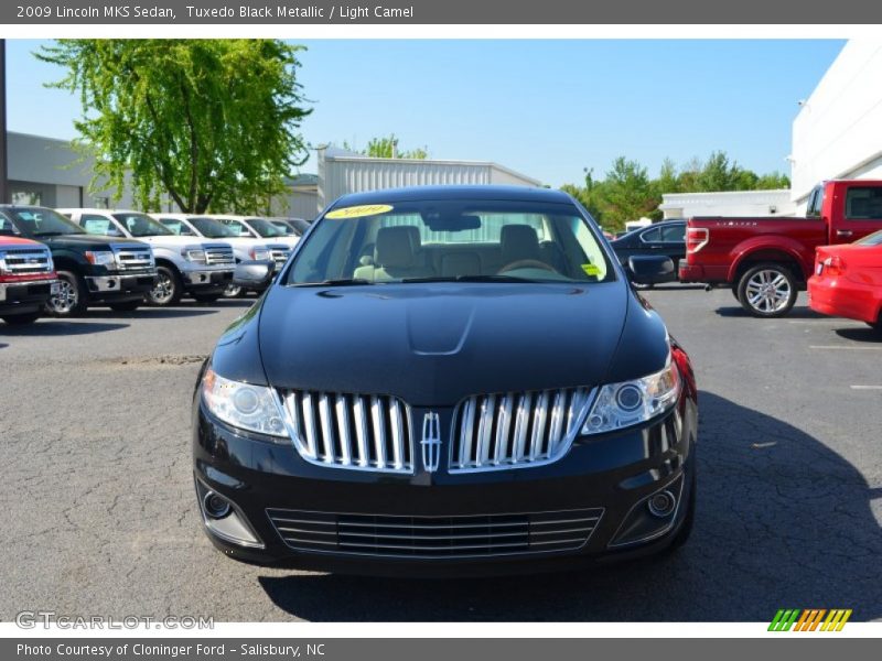 Tuxedo Black Metallic / Light Camel 2009 Lincoln MKS Sedan