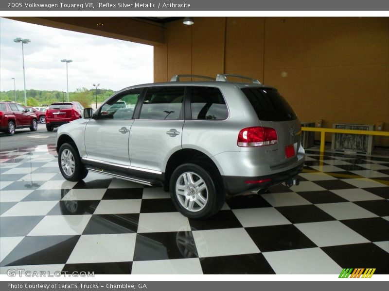 Reflex Silver Metallic / Anthracite 2005 Volkswagen Touareg V8
