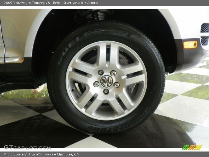 Reflex Silver Metallic / Anthracite 2005 Volkswagen Touareg V8