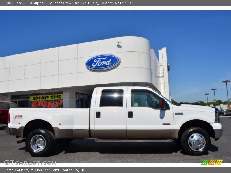 Oxford White / Tan 2005 Ford F350 Super Duty Lariat Crew Cab 4x4 Dually
