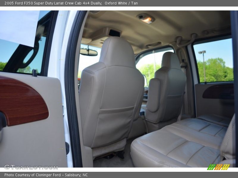 Oxford White / Tan 2005 Ford F350 Super Duty Lariat Crew Cab 4x4 Dually