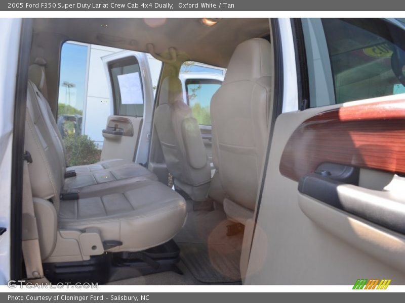 Oxford White / Tan 2005 Ford F350 Super Duty Lariat Crew Cab 4x4 Dually