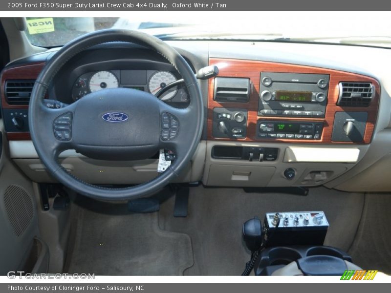 Oxford White / Tan 2005 Ford F350 Super Duty Lariat Crew Cab 4x4 Dually