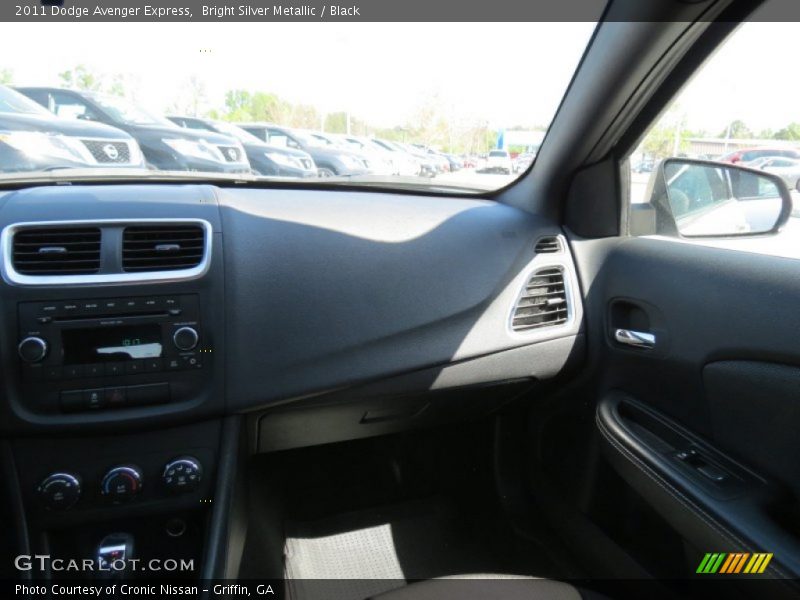 Bright Silver Metallic / Black 2011 Dodge Avenger Express