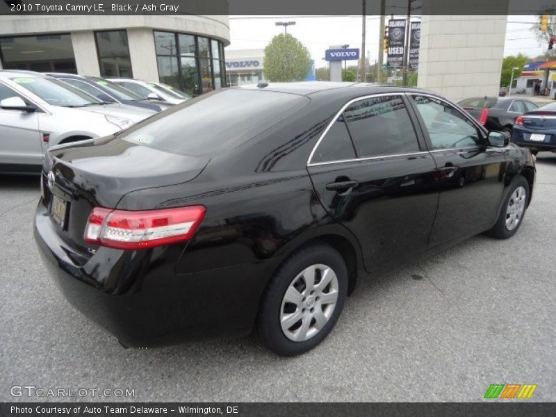 Black / Ash Gray 2010 Toyota Camry LE