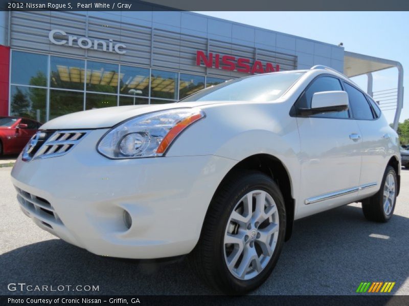 Pearl White / Gray 2012 Nissan Rogue S