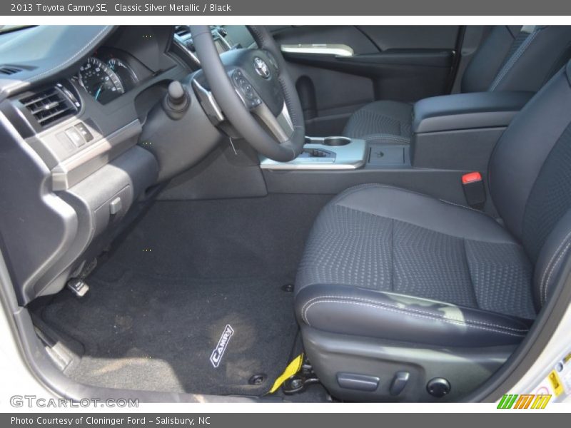 Classic Silver Metallic / Black 2013 Toyota Camry SE