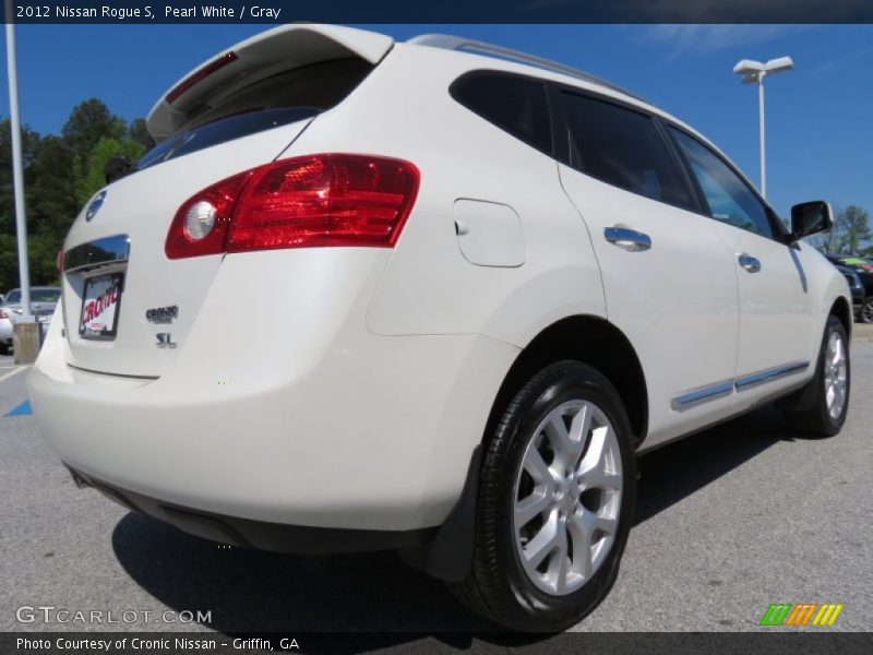 Pearl White / Gray 2012 Nissan Rogue S