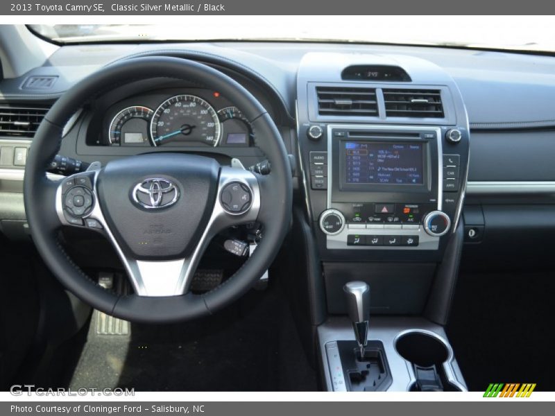 Classic Silver Metallic / Black 2013 Toyota Camry SE