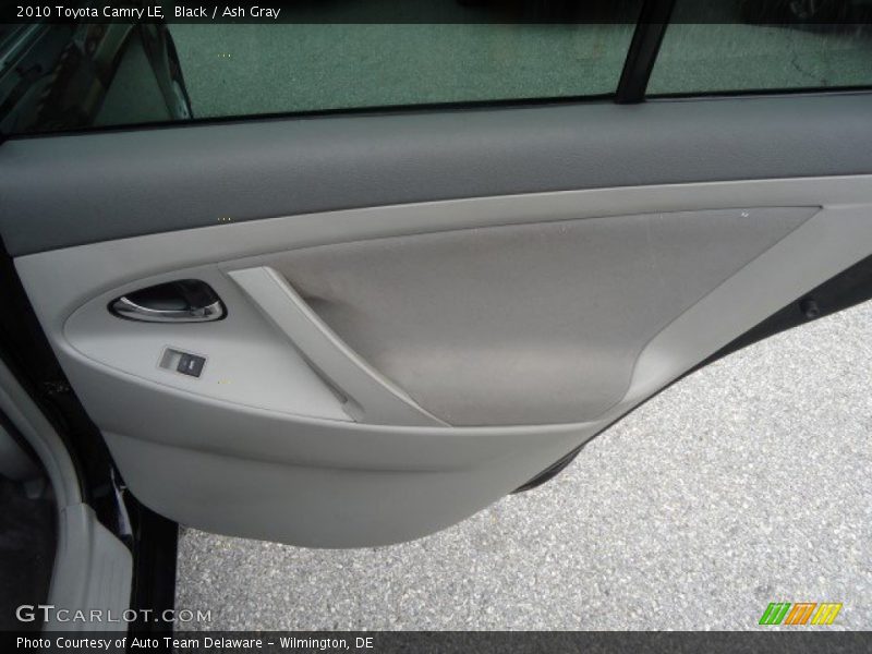 Black / Ash Gray 2010 Toyota Camry LE