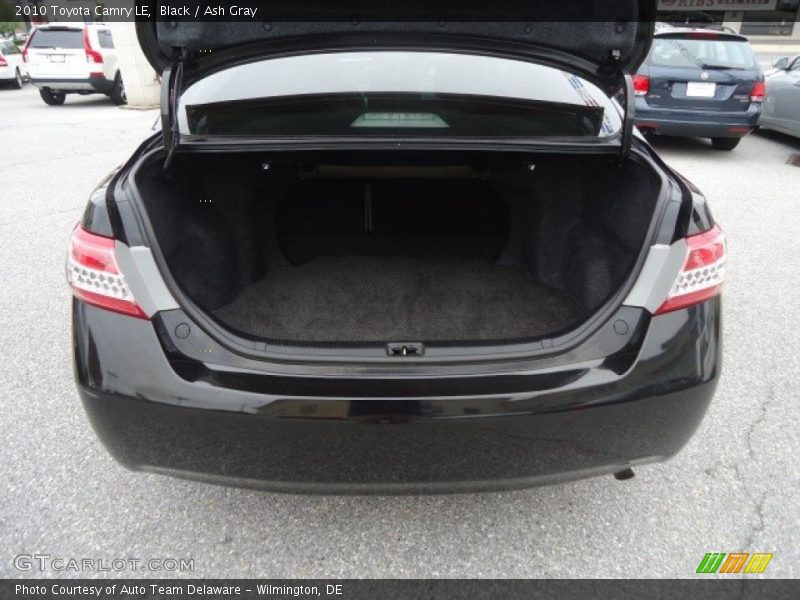 Black / Ash Gray 2010 Toyota Camry LE