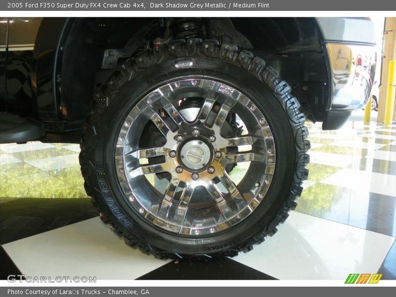 Dark Shadow Grey Metallic / Medium Flint 2005 Ford F350 Super Duty FX4 Crew Cab 4x4
