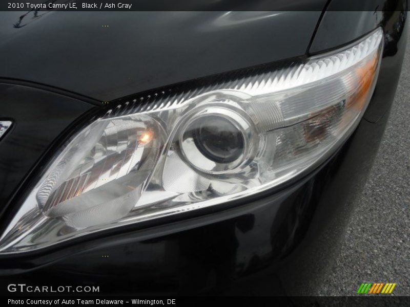 Black / Ash Gray 2010 Toyota Camry LE