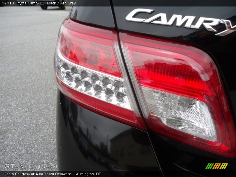 Black / Ash Gray 2010 Toyota Camry LE