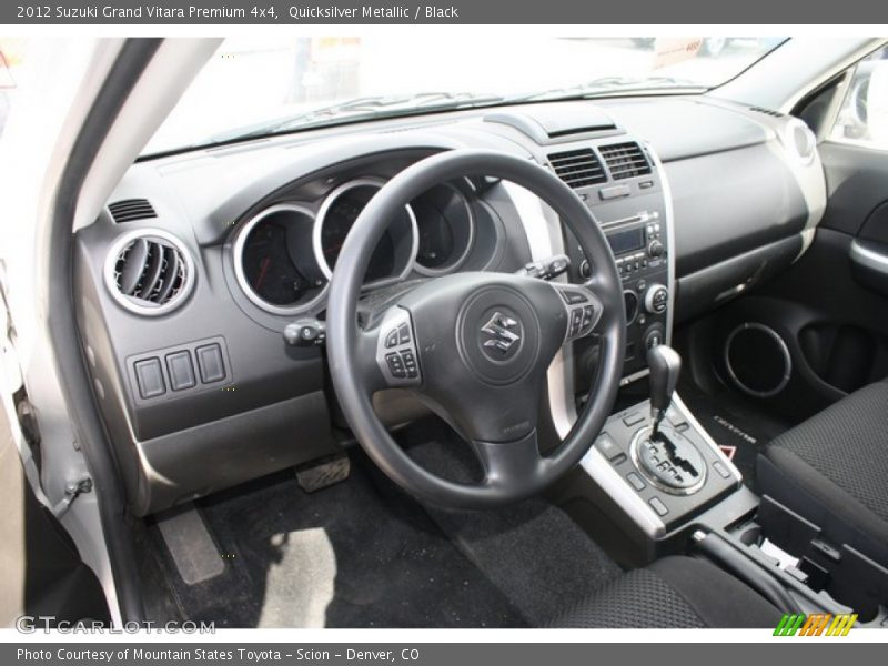  2012 Grand Vitara Premium 4x4 Black Interior