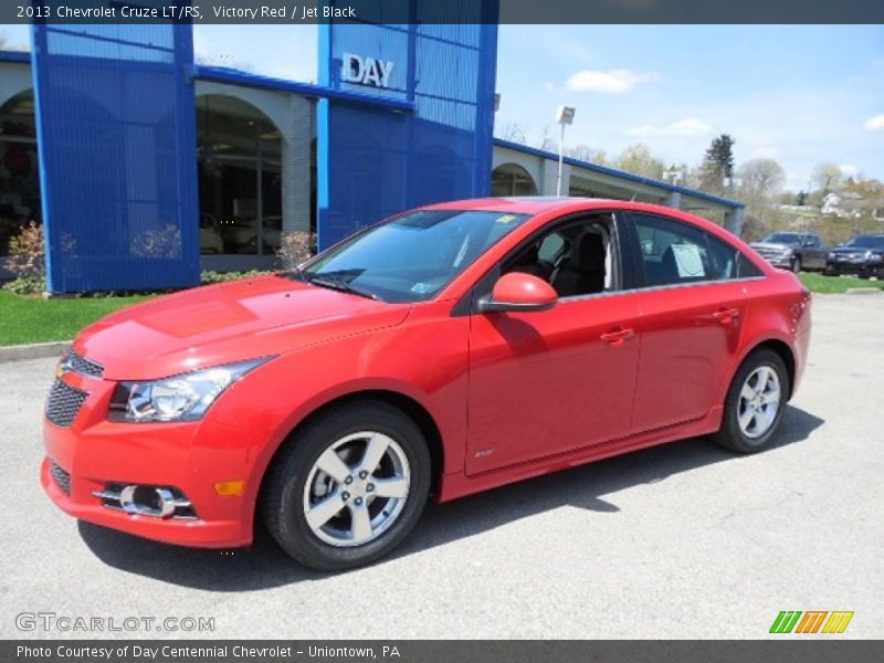 Victory Red / Jet Black 2013 Chevrolet Cruze LT/RS
