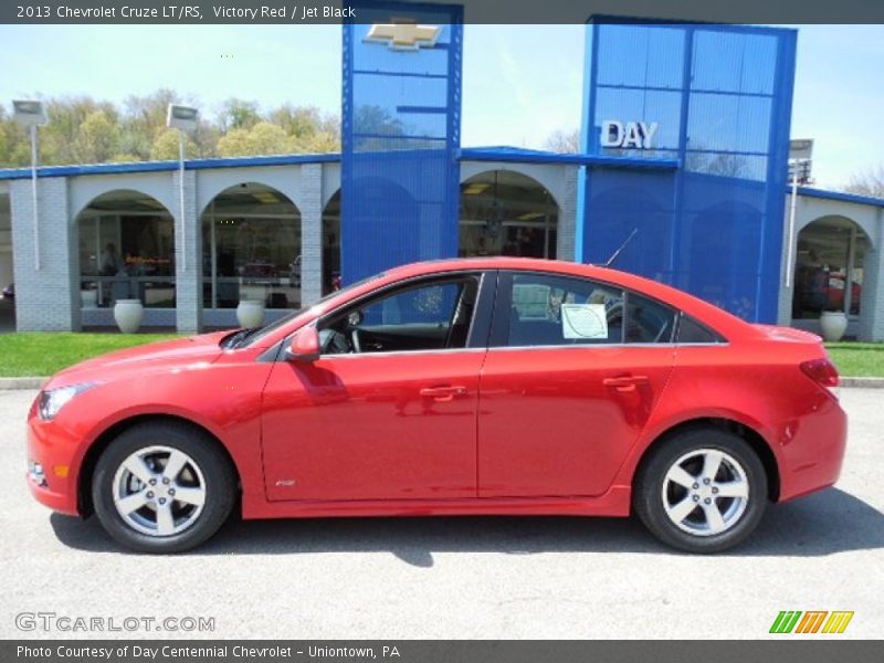 Victory Red / Jet Black 2013 Chevrolet Cruze LT/RS