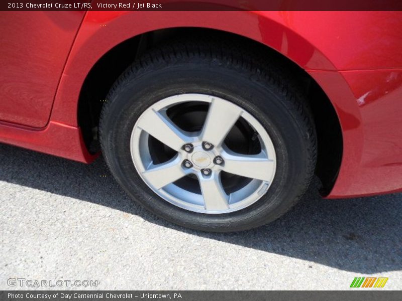 Victory Red / Jet Black 2013 Chevrolet Cruze LT/RS