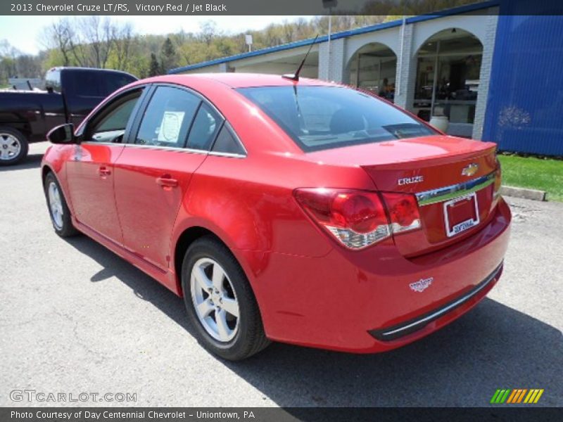 Victory Red / Jet Black 2013 Chevrolet Cruze LT/RS