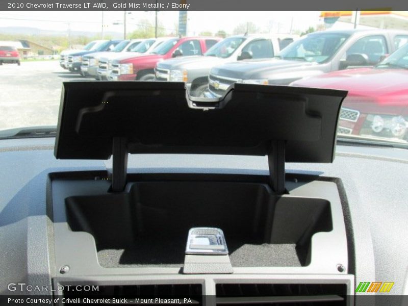 Gold Mist Metallic / Ebony 2010 Chevrolet Traverse LT AWD