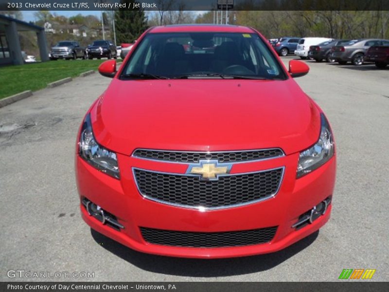 Victory Red / Jet Black 2013 Chevrolet Cruze LT/RS