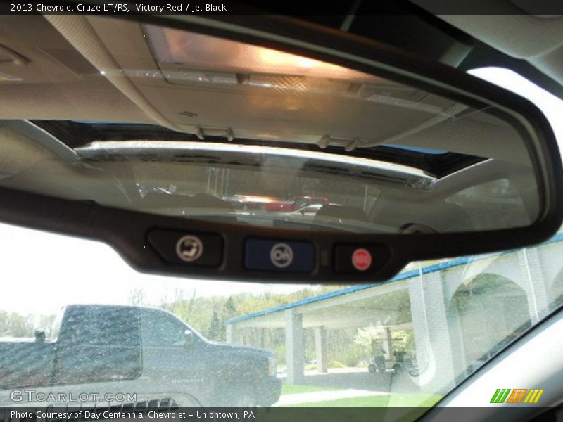 Victory Red / Jet Black 2013 Chevrolet Cruze LT/RS
