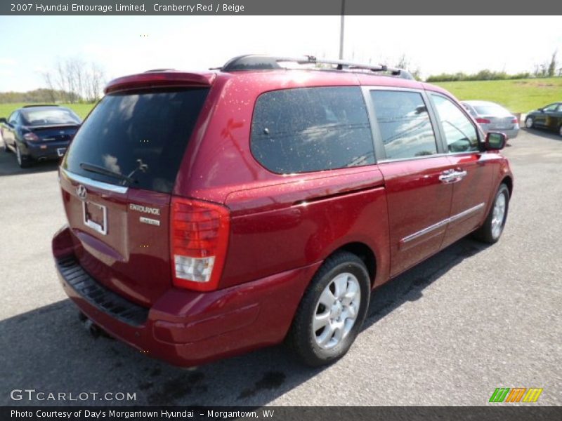 Cranberry Red / Beige 2007 Hyundai Entourage Limited