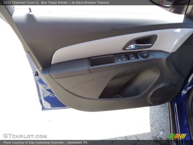 Blue Topaz Metallic / Jet Black/Medium Titanium 2013 Chevrolet Cruze LS