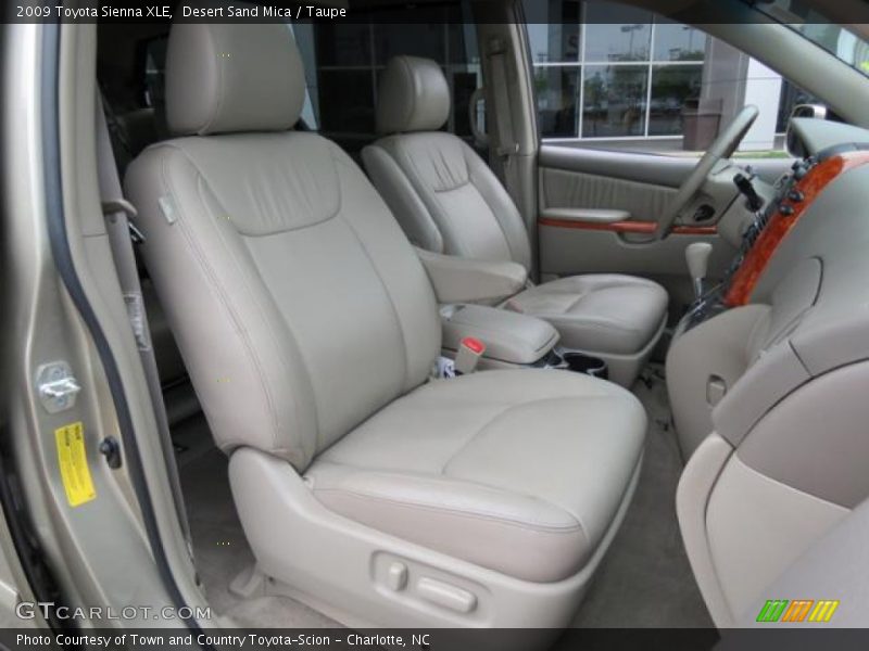 Desert Sand Mica / Taupe 2009 Toyota Sienna XLE
