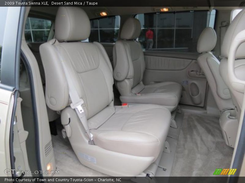 Desert Sand Mica / Taupe 2009 Toyota Sienna XLE