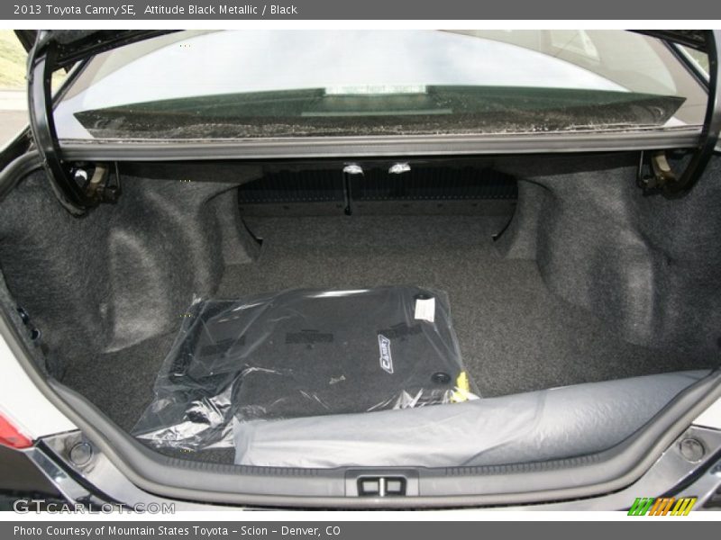 Attitude Black Metallic / Black 2013 Toyota Camry SE