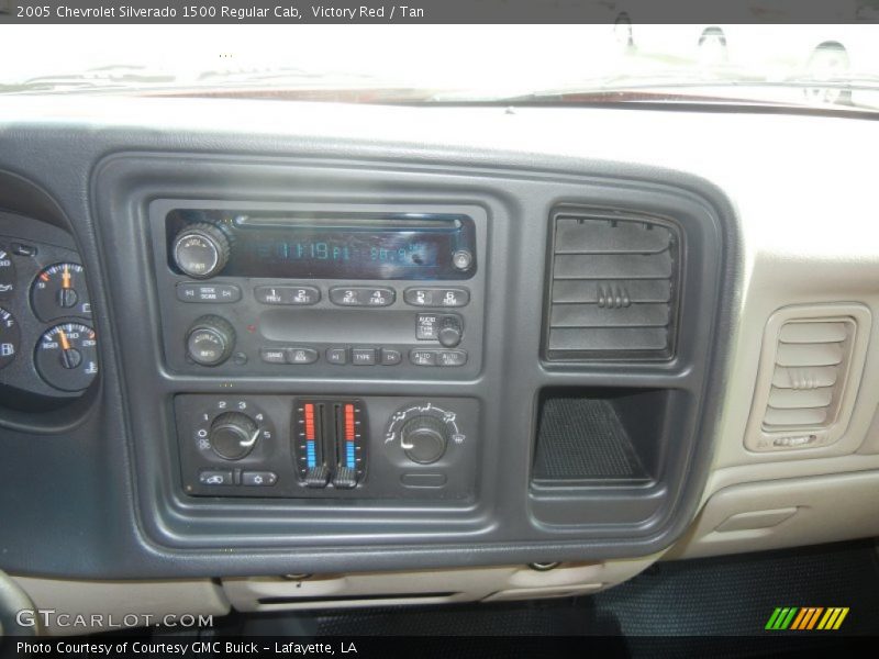 Victory Red / Tan 2005 Chevrolet Silverado 1500 Regular Cab