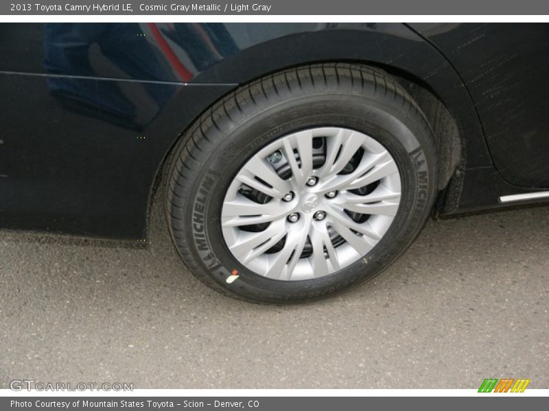 Cosmic Gray Metallic / Light Gray 2013 Toyota Camry Hybrid LE