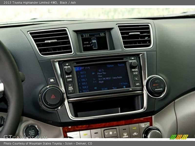 Black / Ash 2013 Toyota Highlander Limited 4WD