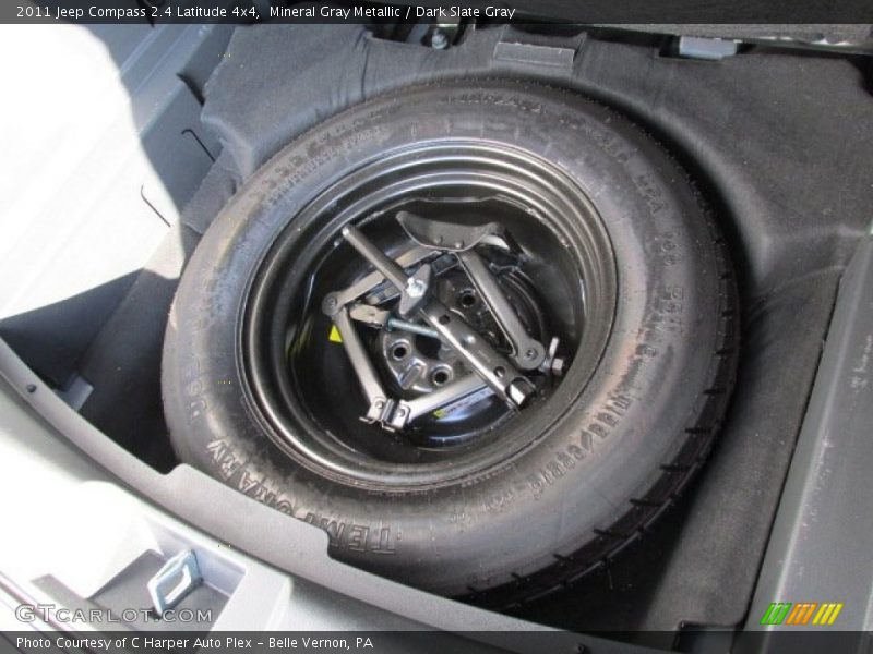 Mineral Gray Metallic / Dark Slate Gray 2011 Jeep Compass 2.4 Latitude 4x4