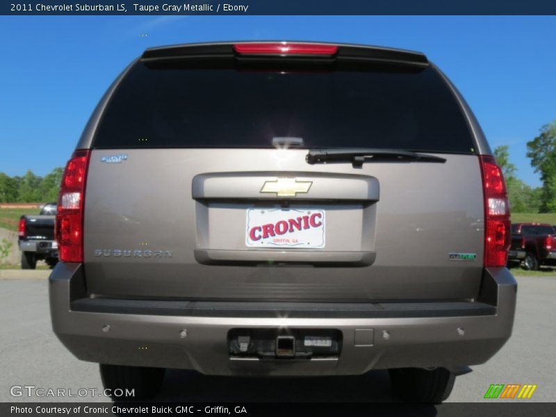 Taupe Gray Metallic / Ebony 2011 Chevrolet Suburban LS