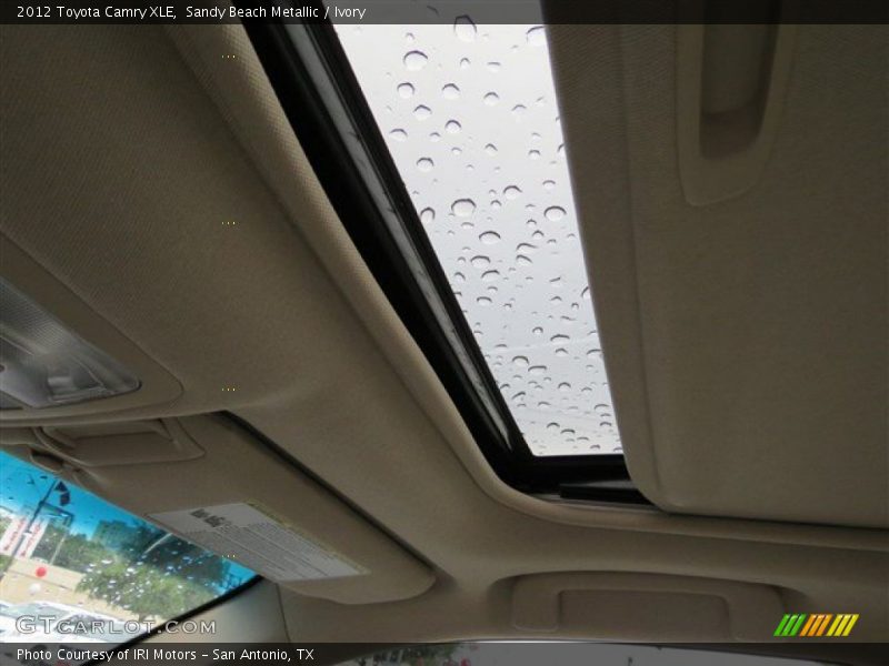 Sandy Beach Metallic / Ivory 2012 Toyota Camry XLE