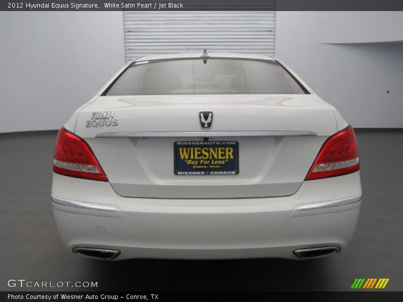 White Satin Pearl / Jet Black 2012 Hyundai Equus Signature