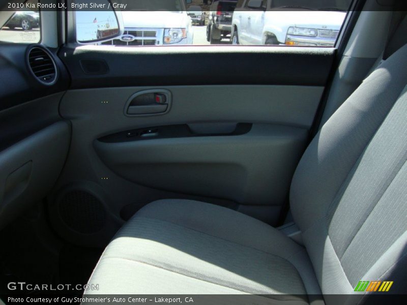 Bright Silver / Gray 2010 Kia Rondo LX