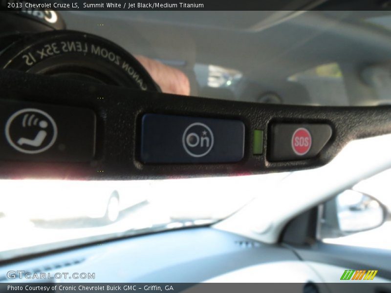 Summit White / Jet Black/Medium Titanium 2013 Chevrolet Cruze LS