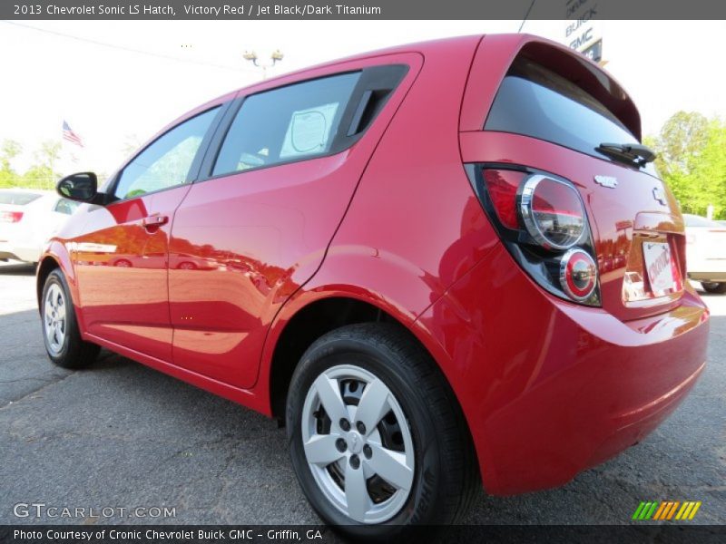 Victory Red / Jet Black/Dark Titanium 2013 Chevrolet Sonic LS Hatch