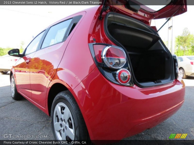 Victory Red / Jet Black/Dark Titanium 2013 Chevrolet Sonic LS Hatch