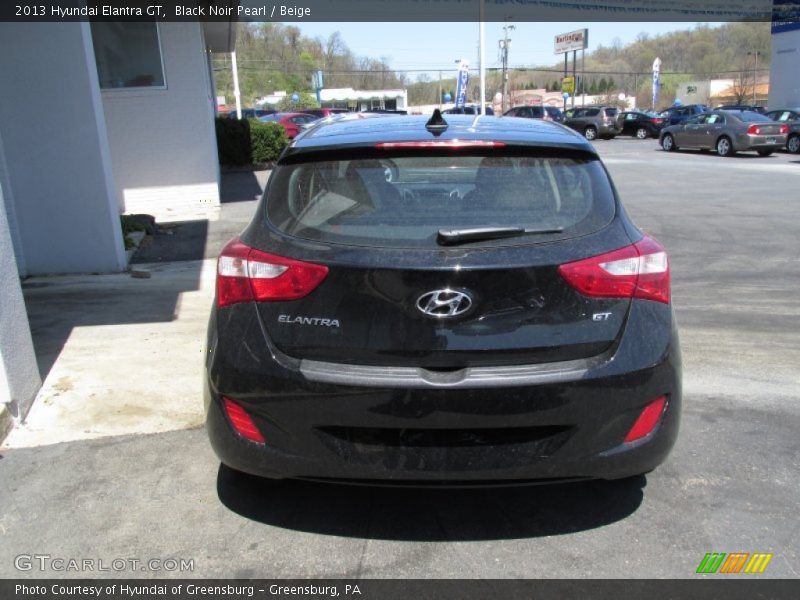 Black Noir Pearl / Beige 2013 Hyundai Elantra GT